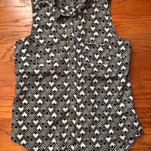 Apt. 9 - Black & White Sleeveless Tunic